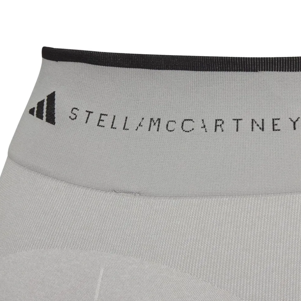 adidas Asmc Tst 7 8 in Grey