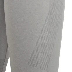 adidas Asmc Tst 7 8 in Grey