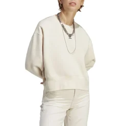 adidas Originals Adicolor Essentials Crewneck Sweatshirt in White