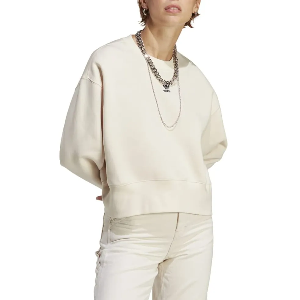 adidas Originals Adicolor Essentials Crewneck Sweatshirt in White