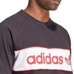 adidas Originals Archive T-Shirt in Black