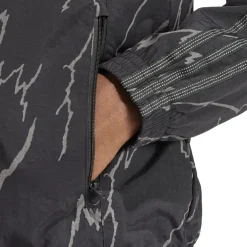 adidas Originals Athletic Crew Neck Regular Fit Top in Black