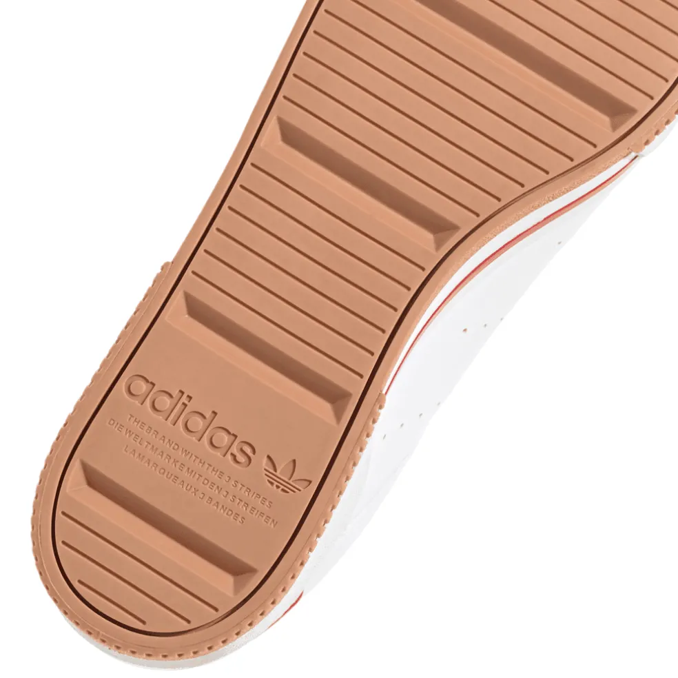 adidas Originals Court Tourino Trainers in White