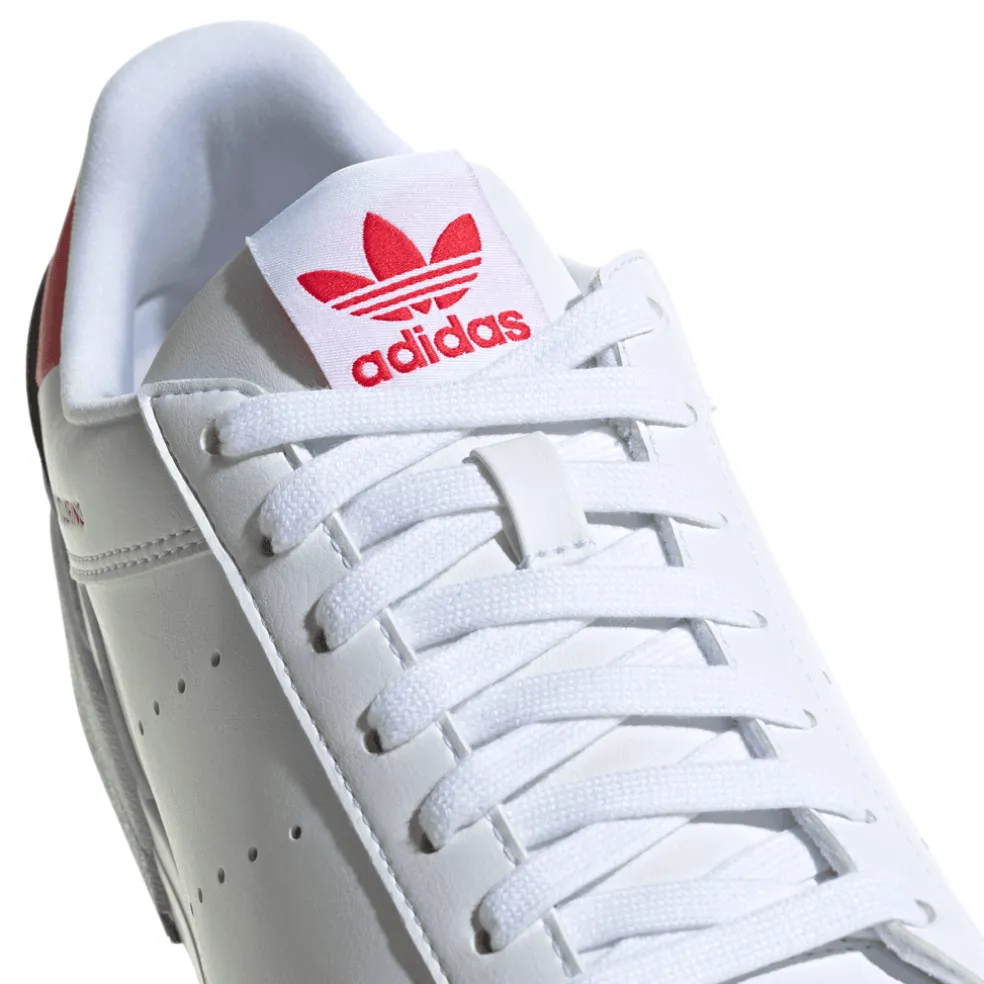 adidas Originals Court Tourino Trainers in White