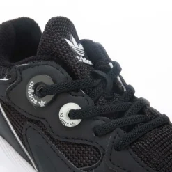 adidas Originals Infant Astir Trainers in Black-White