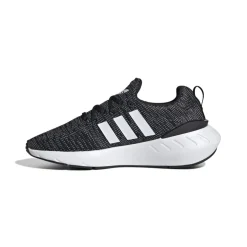 adidas Originals Junior Swift Run 22 Trainers in Black-White