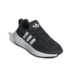 adidas Originals Junior Swift Run 22 Trainers in Black-White