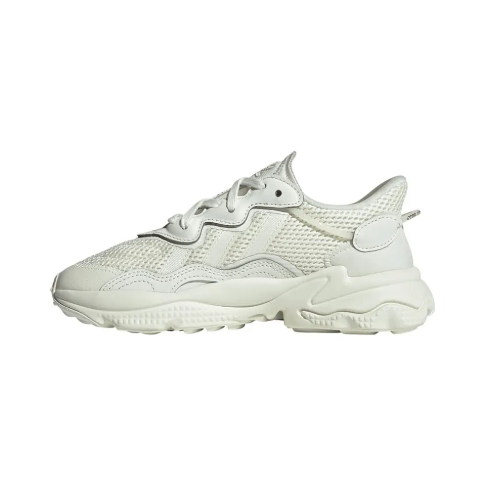 adidas Originals Juniors Ozweego Trainers in White
