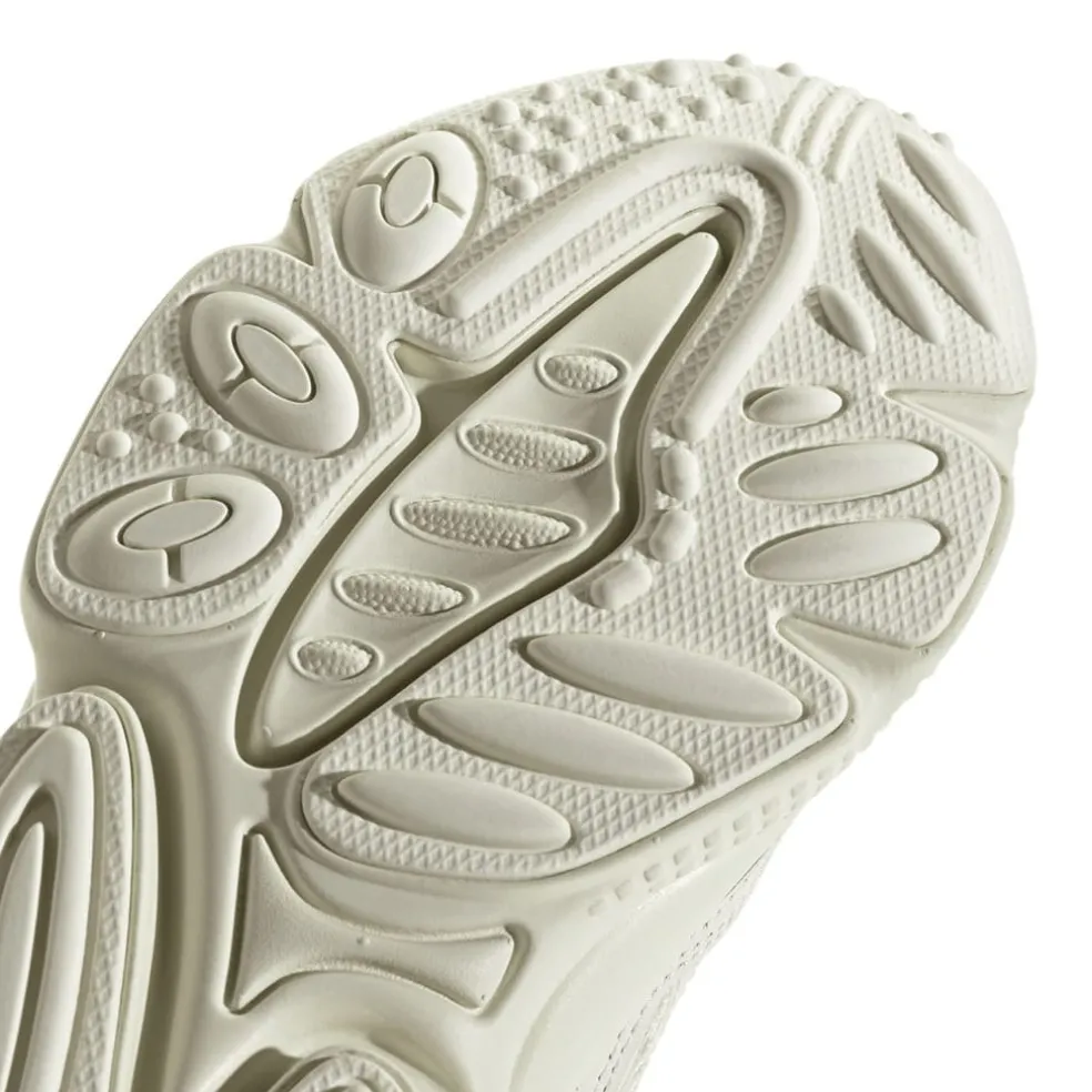 adidas Originals Juniors Ozweego Trainers in White