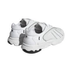adidas Originals Oztral Trainers in White
