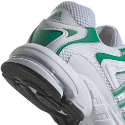 adidas Originals Response CL Trainers in White