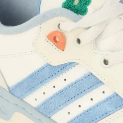 adidas Originals Rivalry Low Trainers in White blue