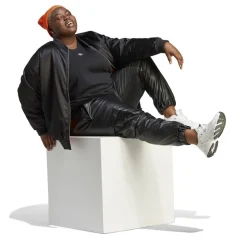 adidas Originals Slim Fit Long Sleeve Sweatshirt in Black