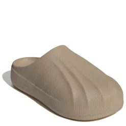 adidas Originals Superstar Mle in Beige