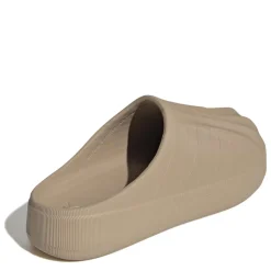 adidas Originals Superstar Mle in Beige