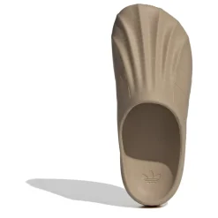 adidas Originals Superstar Mle in Beige