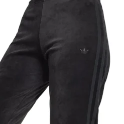 adidas Originals W Velvet Flar in Black