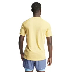 adidas Own The Run 3-Stripes T-Shirt in Yellow