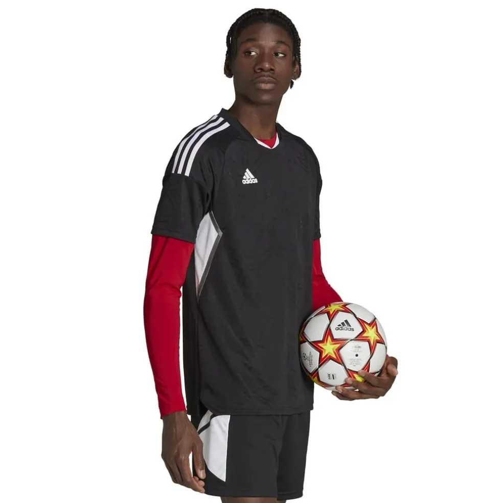 adidas Techfit Aeroready Long Sleeve Long Sleeve Top in Red