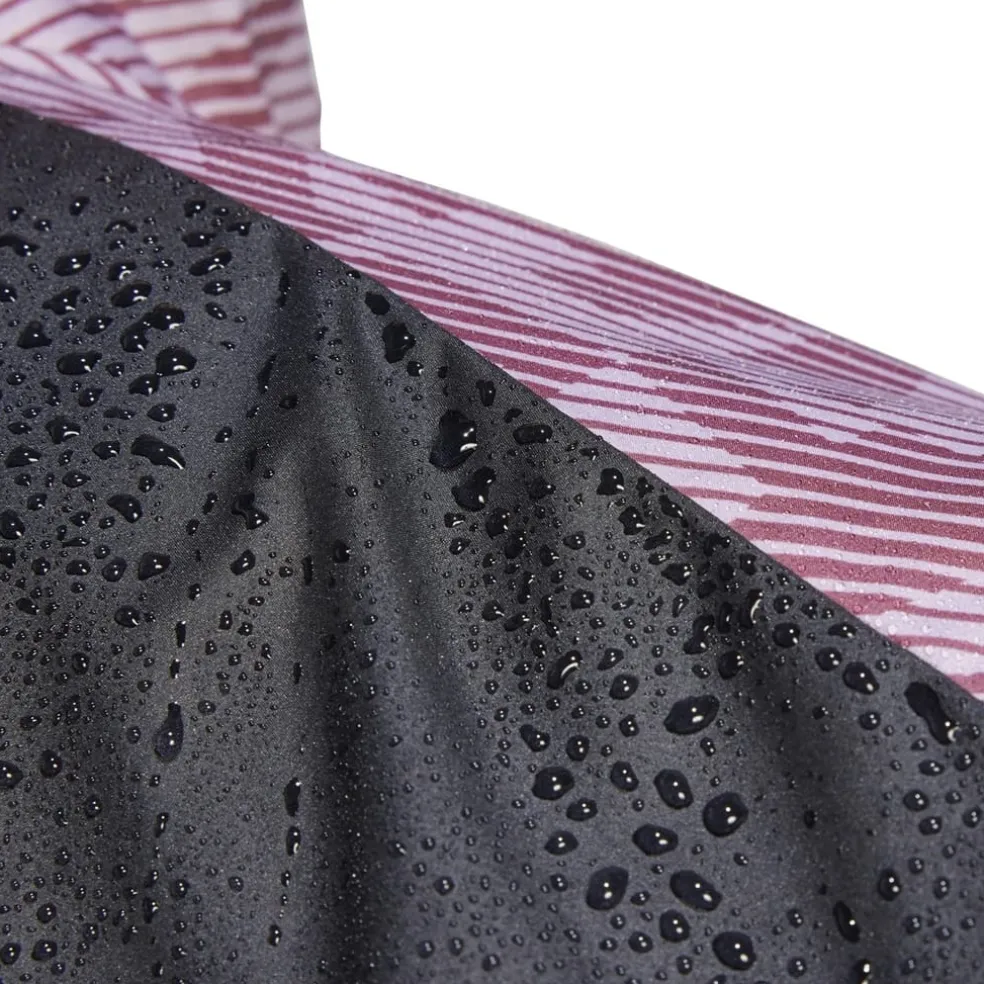 adidas Womens Trail Wind J W Running Jacket in Red