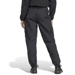 adidas Womens W C Esc Cargopt Cargo Shorts in Black