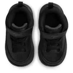 Air Jordan Max Aura 5 Toddler Trainers in Black