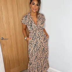 AX Paris And Black Printed Midi Smock Dress in Multi