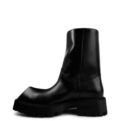 Balenciaga Rhino Chelsea Leather Boots in Black