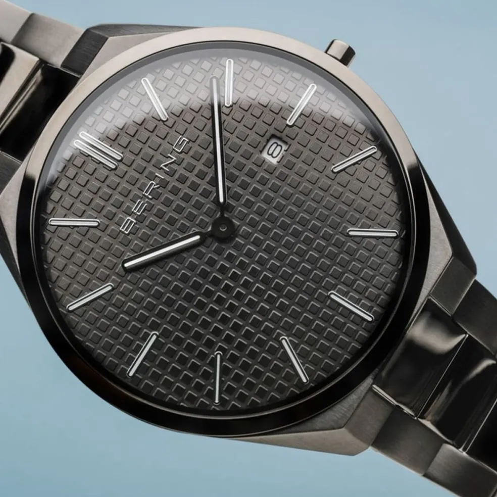 Bering Ultra Slim Watch 17240 777 in Grey