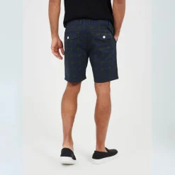 Brave Soul Print Cotton Twill Shorts in Green