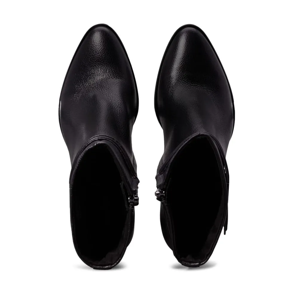 Calvin Klein Ankle Boots in Black