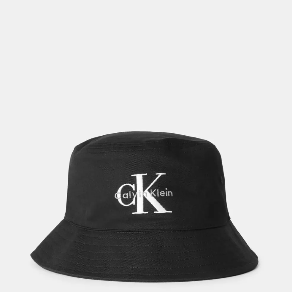 Calvin Klein Jeans Ckj Mono Bucket in Black