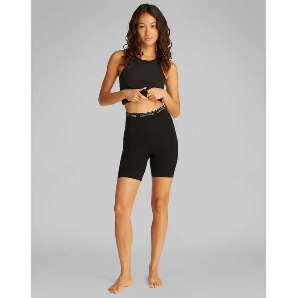 Calvin Klein Seamless Compression Slim Fit Shorts in Black