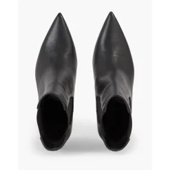 Calvin Klein Stiletto Chelsea Boot 90 in Black