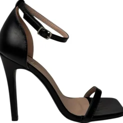 Chic Ankl Strap Sndl in Black