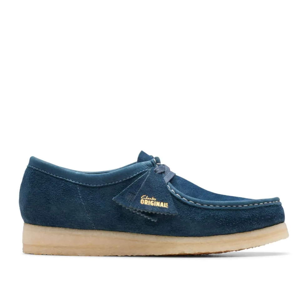 Clarks Originals Wallabee Shoes in Navy