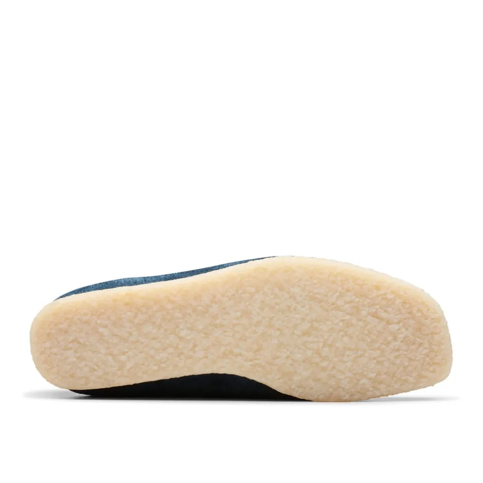 Clarks Originals Wallabee Shoes in Navy
