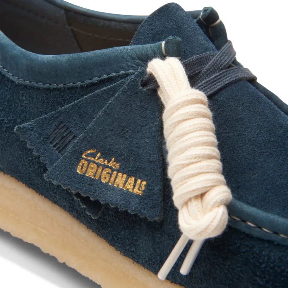 Clarks Originals Wallabee Shoes in Navy