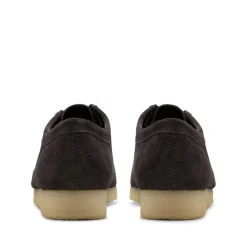 Clarks Originals Wallabee Shoes in Brown