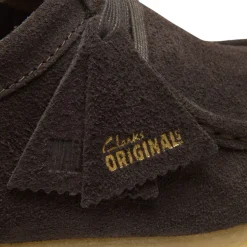 Clarks Originals Wallabee Shoes in Brown