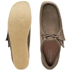 Clarks Originals Wallabee Shoes in Grey