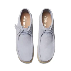 Clarks Originals Wallabee Boots in Grey