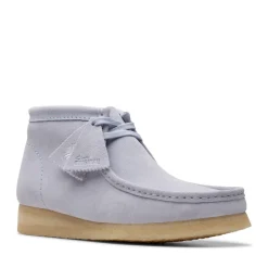 Clarks Originals Wallabee Boots in Grey