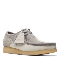 Clarks Originals Wallabee Shoes in Grey
