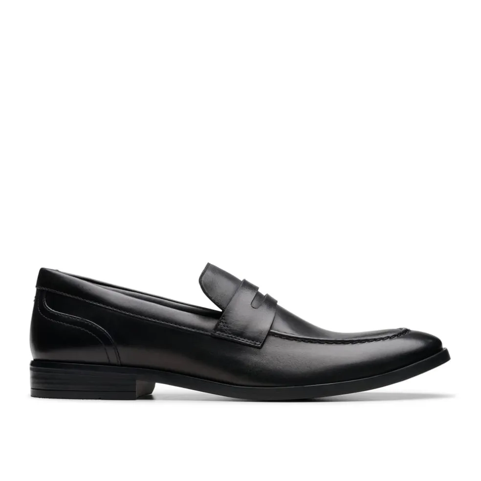 Clarks Round Toe Penny Loafers in Black