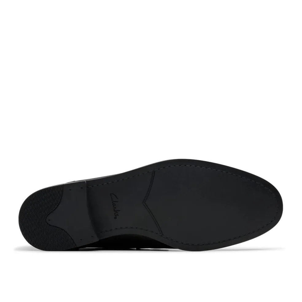 Clarks Round Toe Penny Loafers in Black