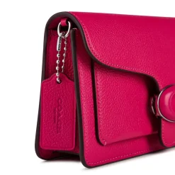 Coach Chain Clutch Bag in Pink