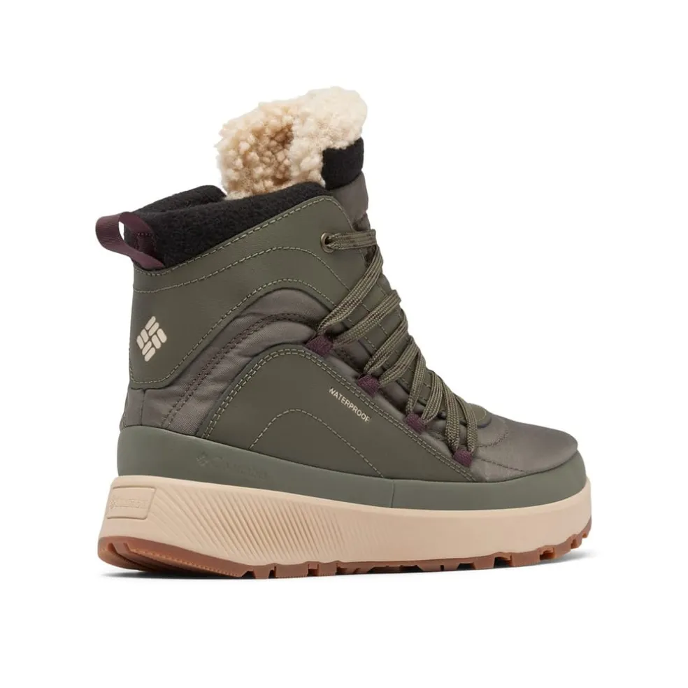 Columbia Red Hills Boots in Green