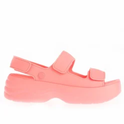 Crocs Skyline Sandals in Pink