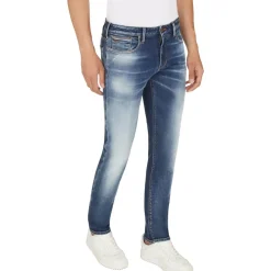 Emporio Armani EA7 J06 Slim Jeans in Blue